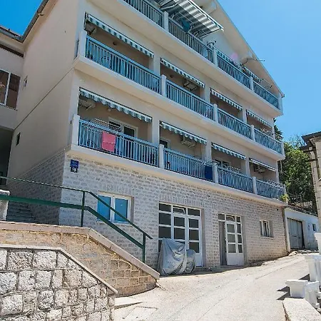 Apartment By The Sea Brist, Makarska - 15714