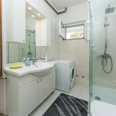 By The Sea Brist, Makarska - 15714 Apartman Podaca