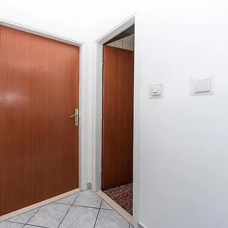 By The Sea Brist, Makarska - 15714 Apartment
