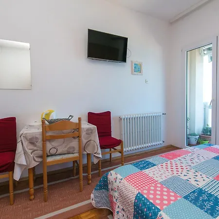 By The Sea Brist, Makarska - 15714 Apartman *